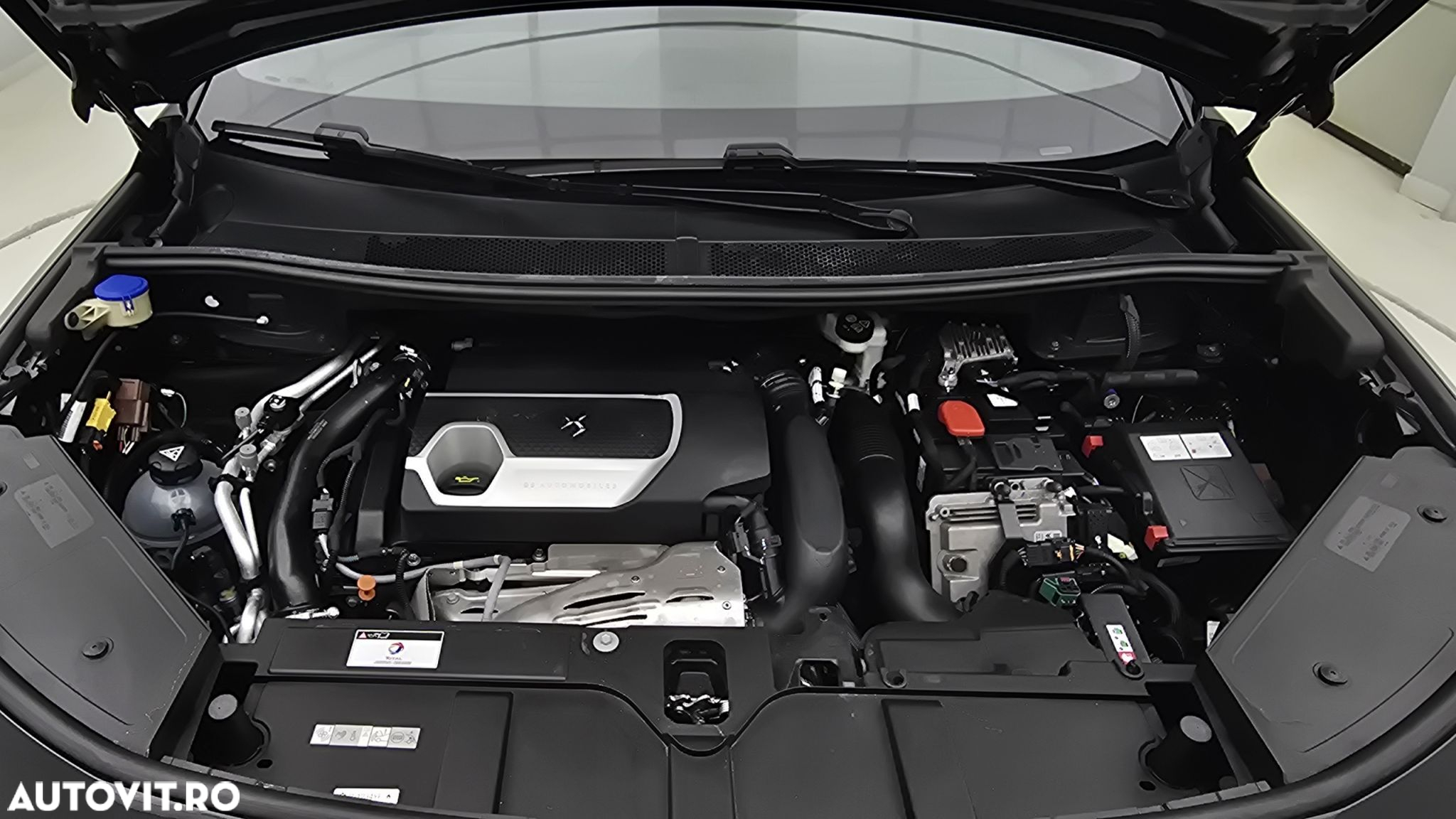 DS Automobiles DS 7 Crossback - 24