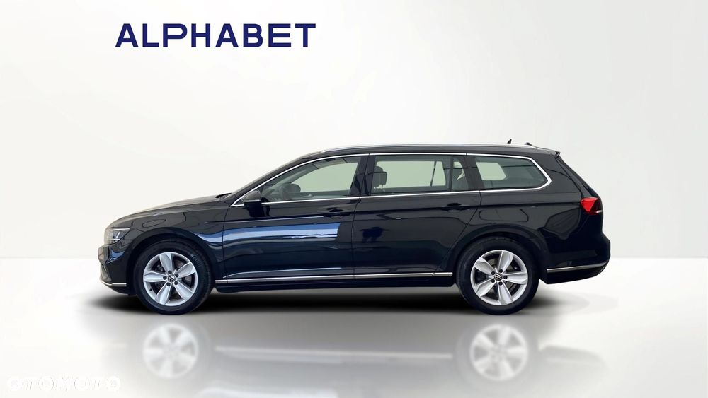Volkswagen Passat - 2