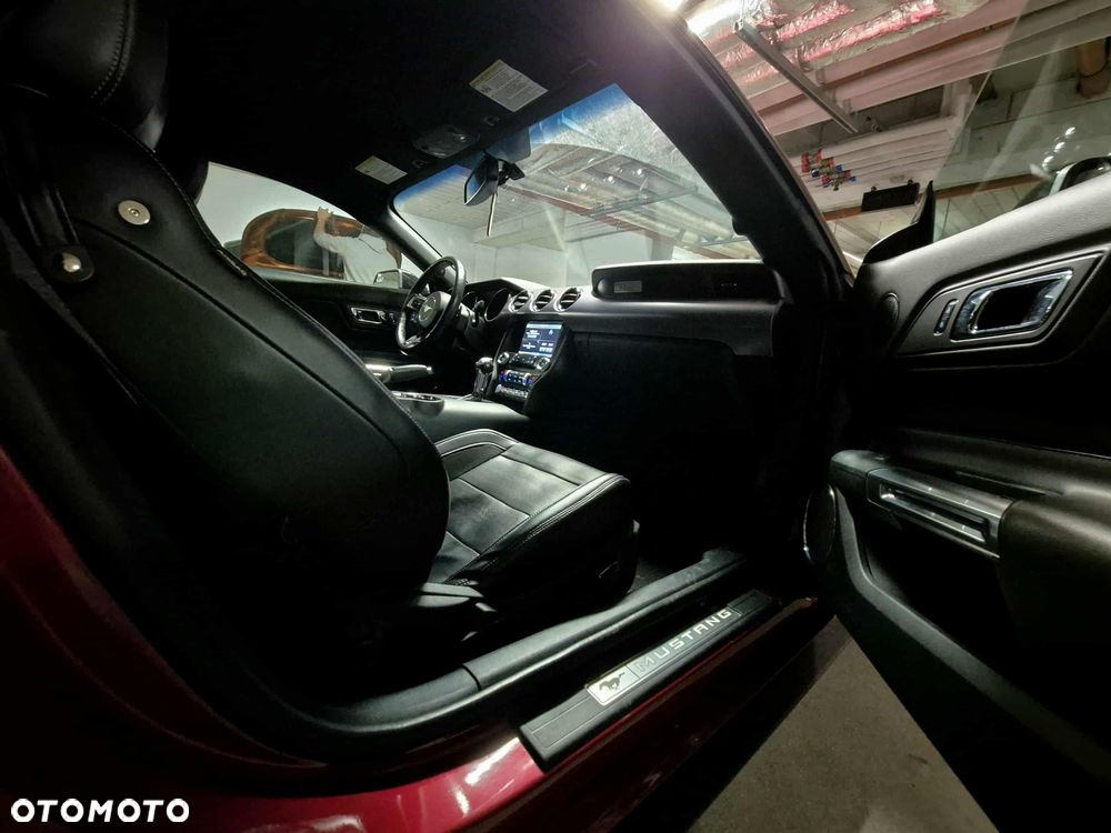 Ford Mustang 2.3 EcoBoost - 8