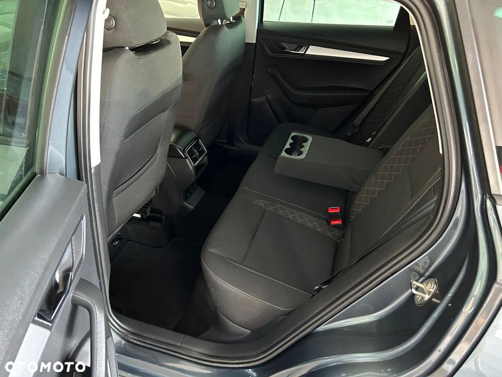 Skoda Karoq 1.0 TSI ACT Tour - 16