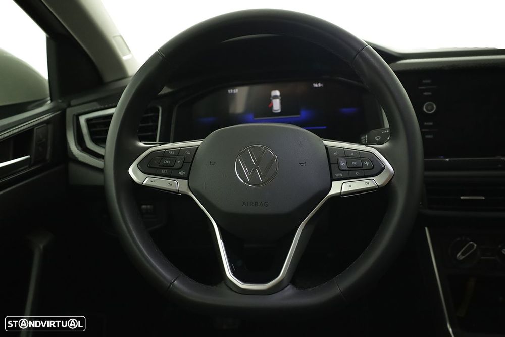 VW Taigo 1.0 TSI Urban DSG - 14