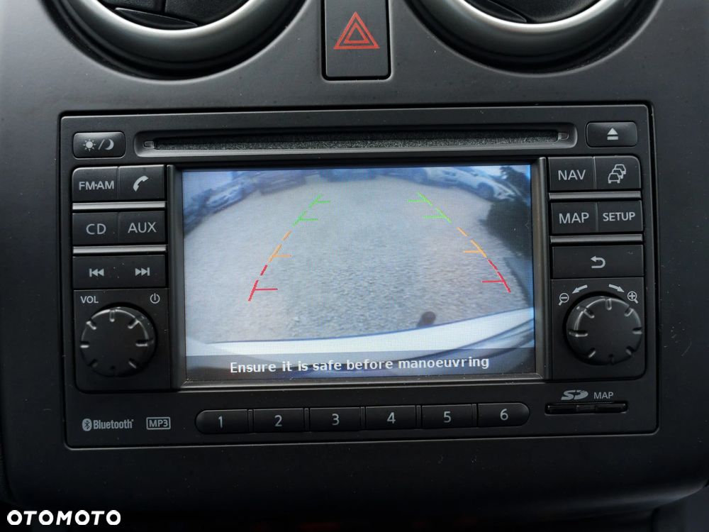 Nissan Qashqai - 25