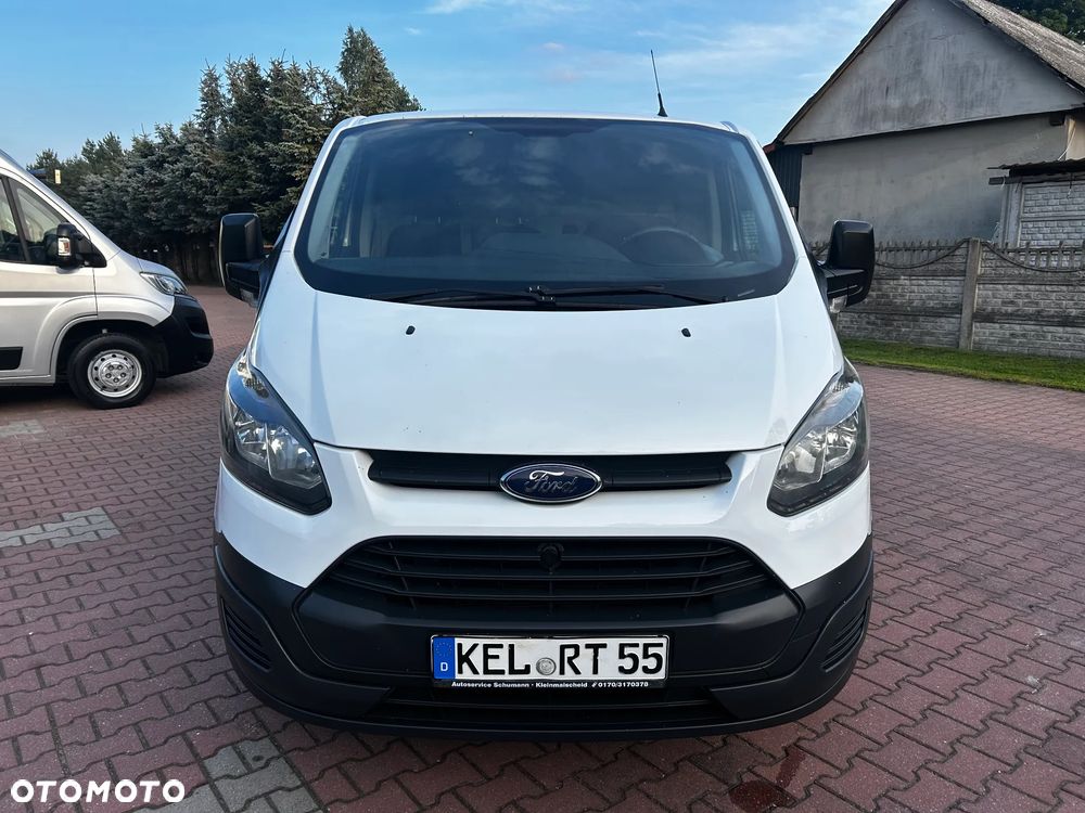 Ford TRANSIT CUSTOM - 3
