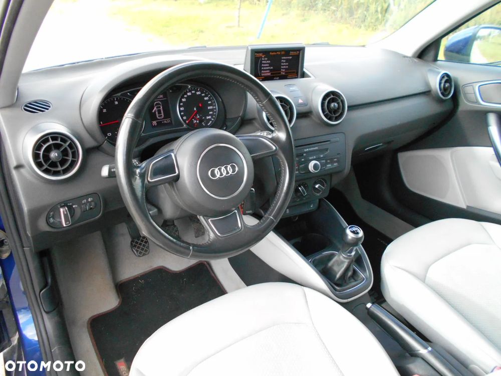 Audi A1 3-drzwiowe 1.6 TDI S line edition - 8
