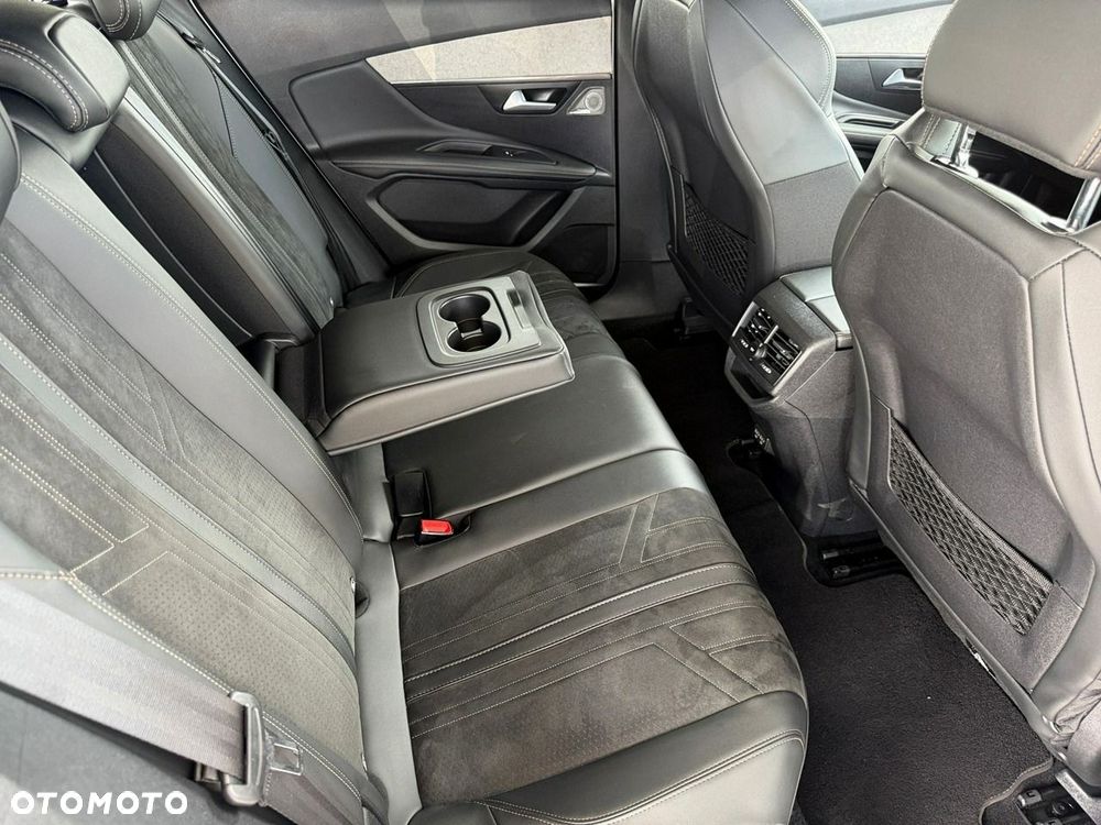 Peugeot 3008 - 22