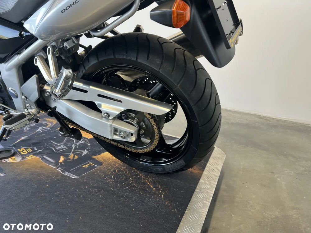 Suzuki Bandit - 18