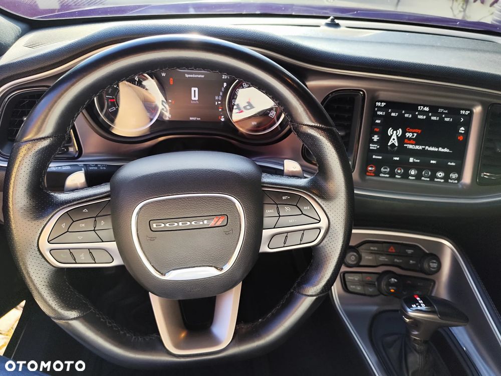 Dodge Challenger 5.7 R/T - 29