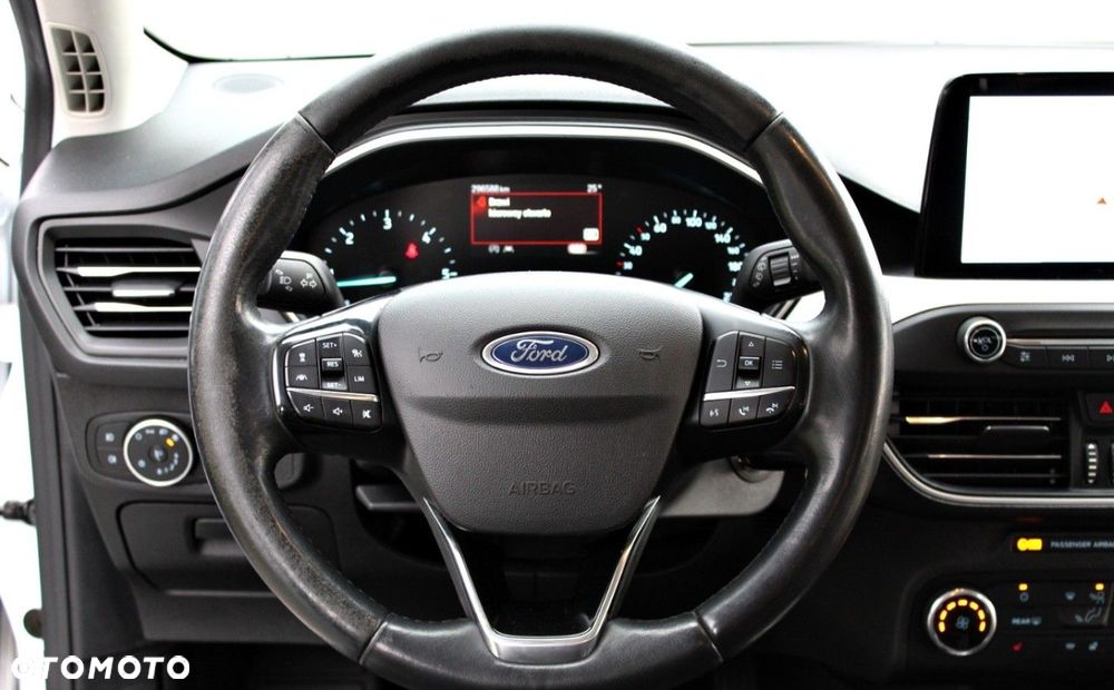 Ford Focus - 22