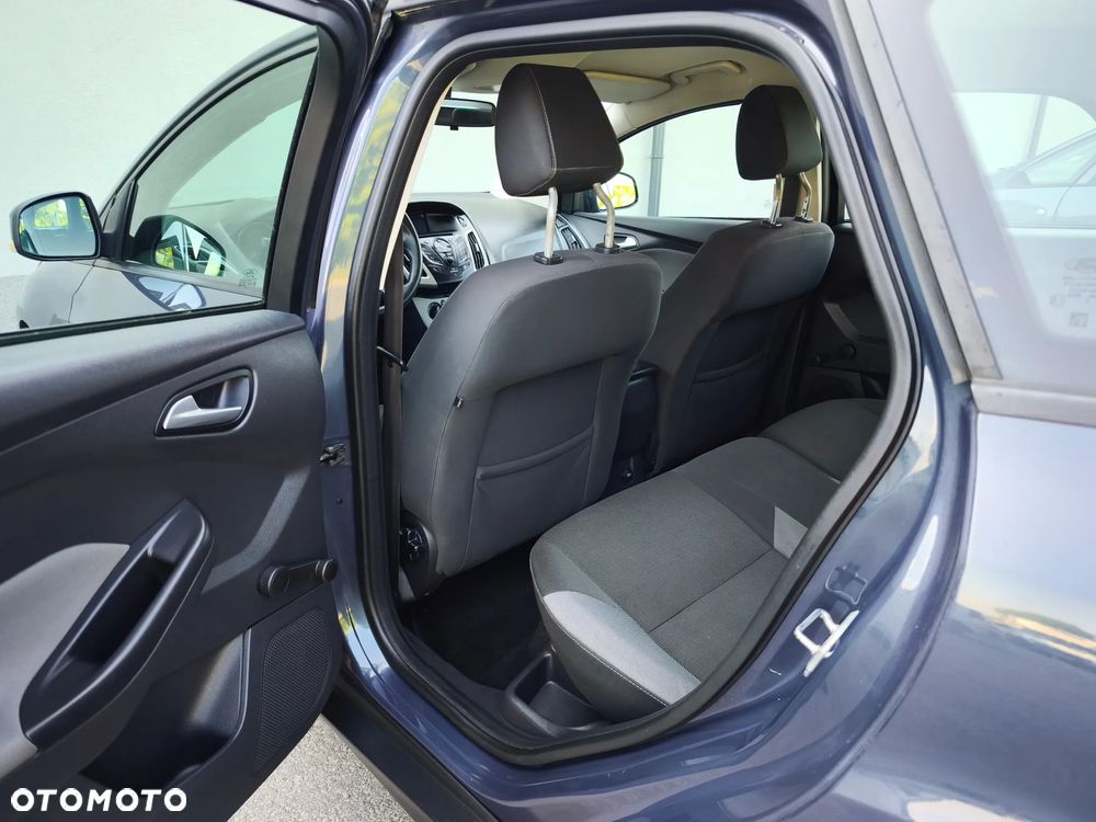Ford Focus 1.6 TDCi DPF Titanium - 16