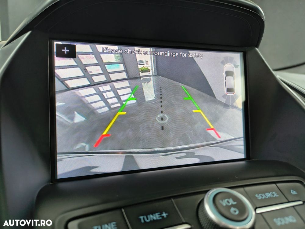 Ford Kuga - 20