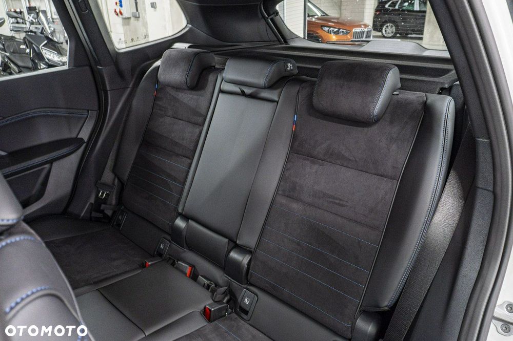 BMW X1 sDrive18i - 21