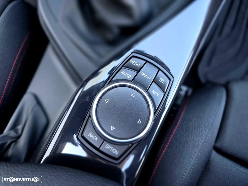 BMW 118 i Sport Line - 24