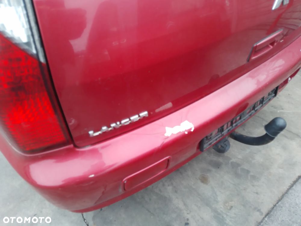 MITSUBISHI LANCER VII KOMBI 1.6 16V 03 - 08  ZDERZAK PRZÓD PRZEDNI R20 - 25