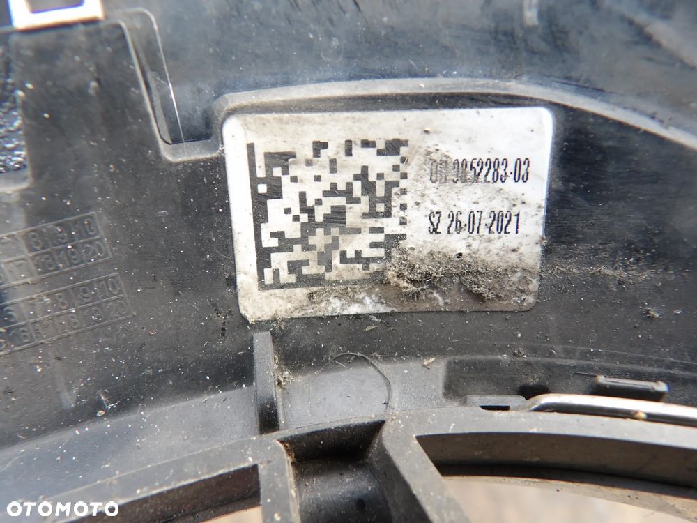 BMW - G30,G31 - NERKI , GRILL - 9852283 - 2