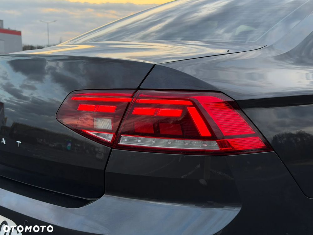 Volkswagen Passat 1.5 TSI EVO Business DSG - 39