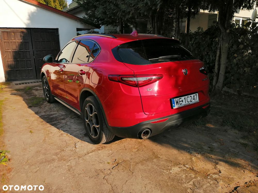 Alfa Romeo Stelvio - 7