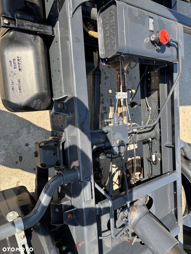 Iveco Daily 70C18 - 12