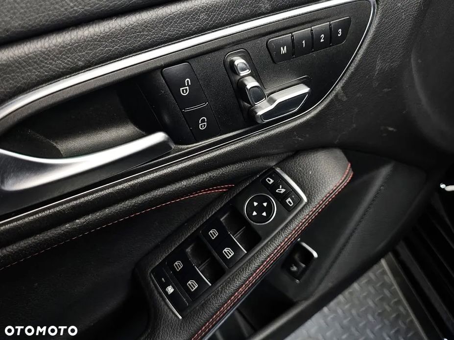 Mercedes-Benz CLA - 15