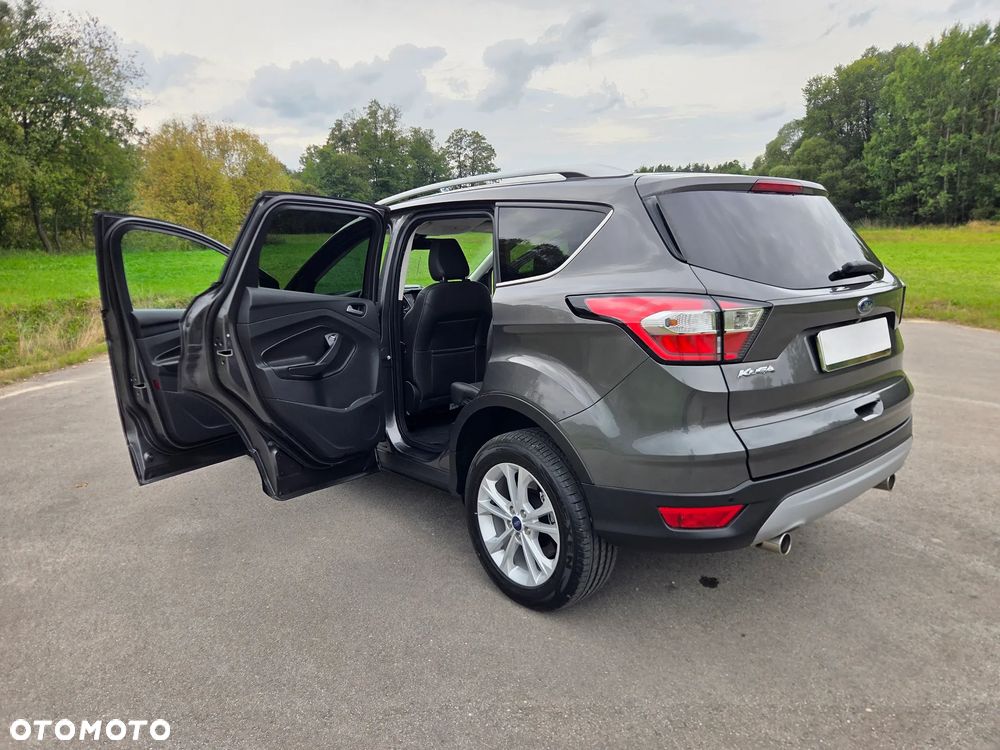 Ford Kuga - 23