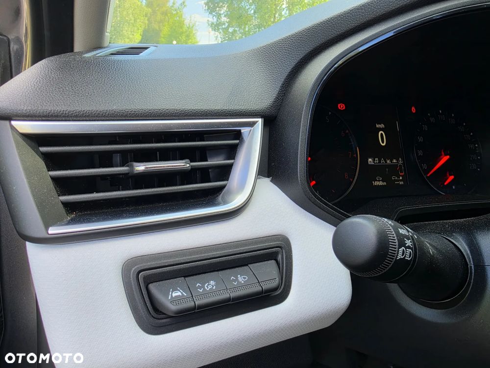Renault Clio - 18