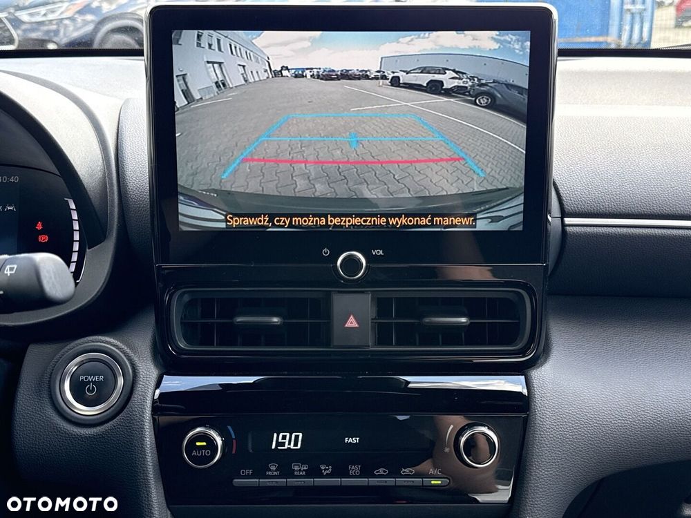 Toyota Yaris Cross Hybrid 1.5 Style - 16