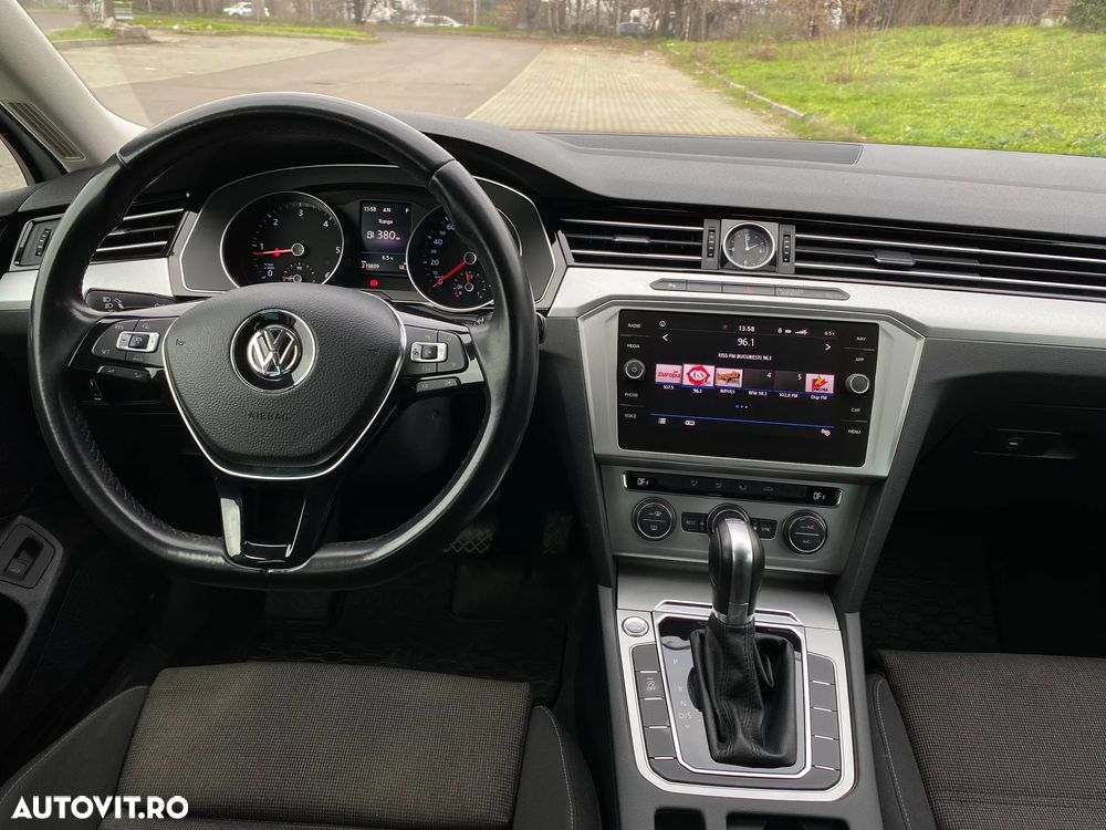 Volkswagen Passat 2.0 TDI (BlueMotion Technology) DSG Trendline - 10