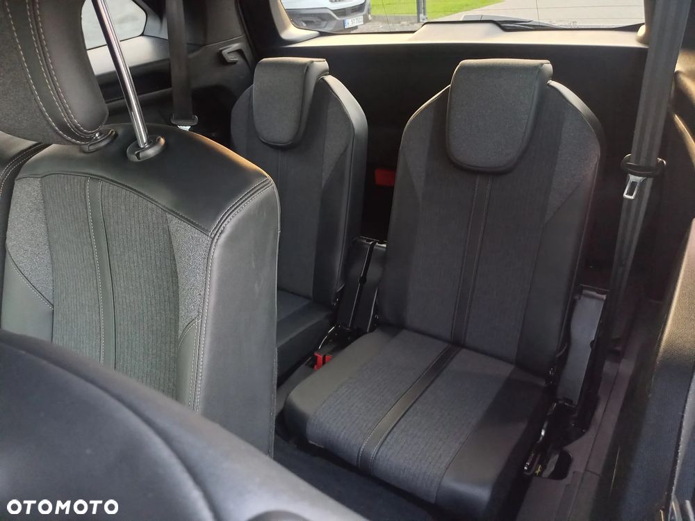 Peugeot 5008 BlueHDI 130 EAT8 GT - 24