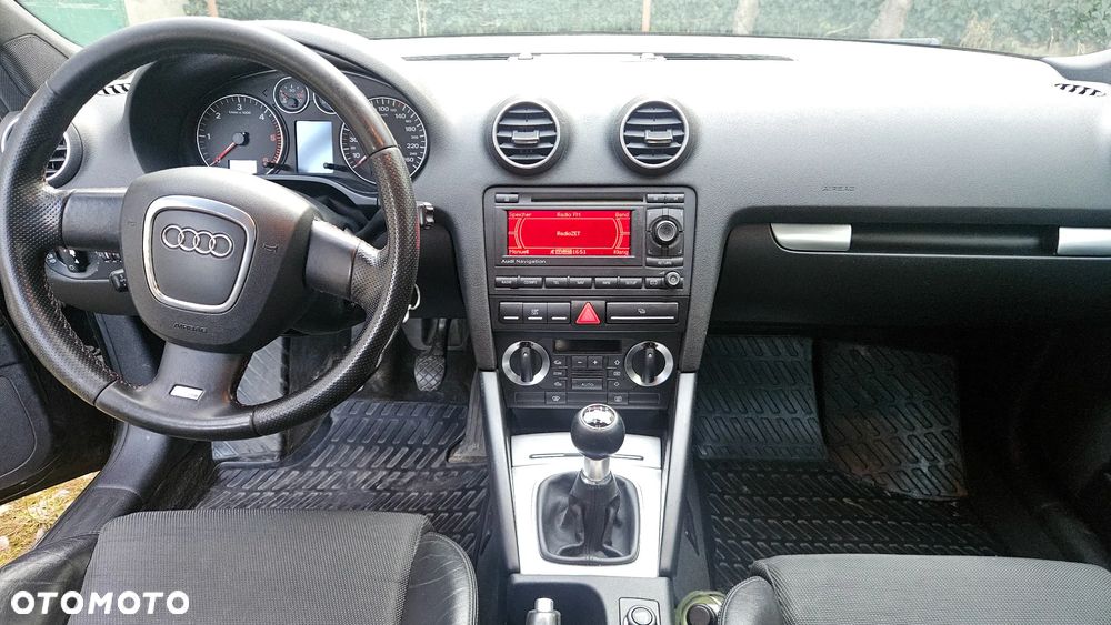 Audi A3 Sportback - 8