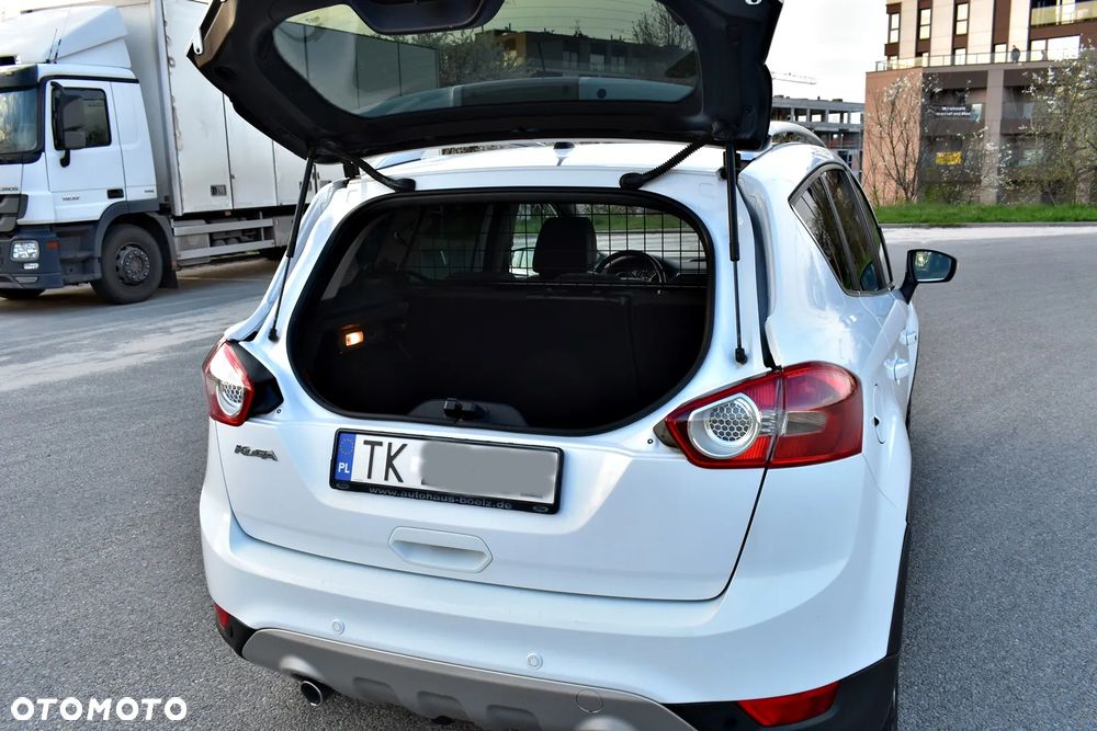 Ford Kuga 2.0 TDCi 4WD Titanium Plus - 37