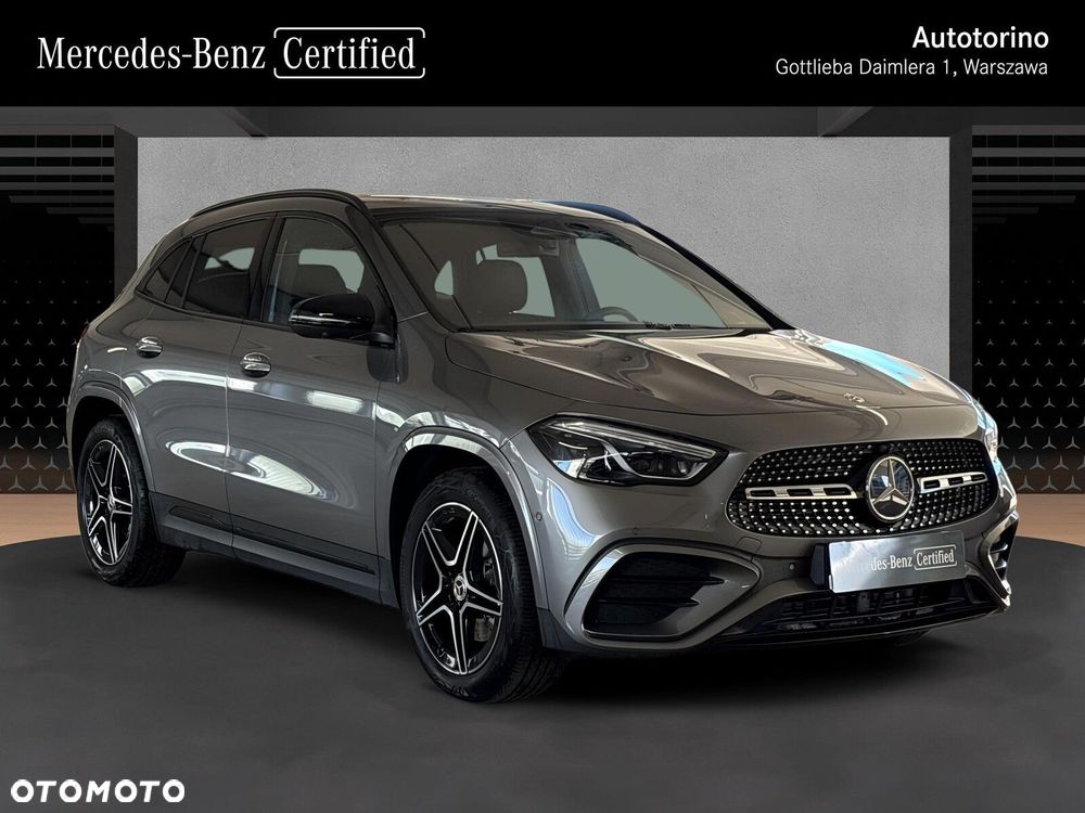 Mercedes-Benz GLA - 8