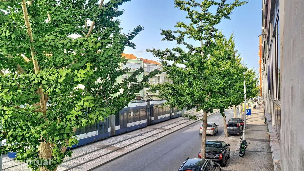 Apartamento T2+1 para Venda em Almada - Grande imagem: 3/25