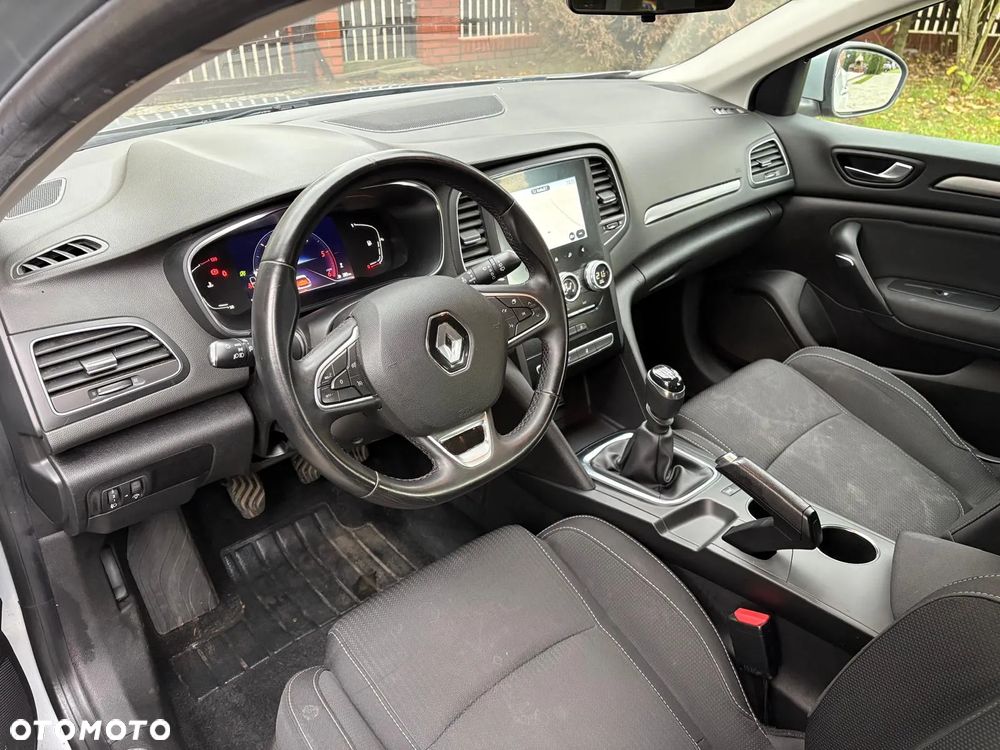 Renault Megane 1.5 Blue dCi Intens - 14