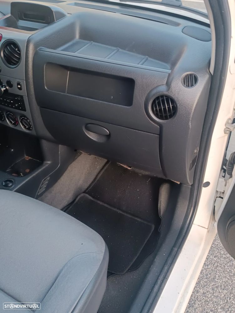 Citroën Berlingo 2.0 HDI - 9