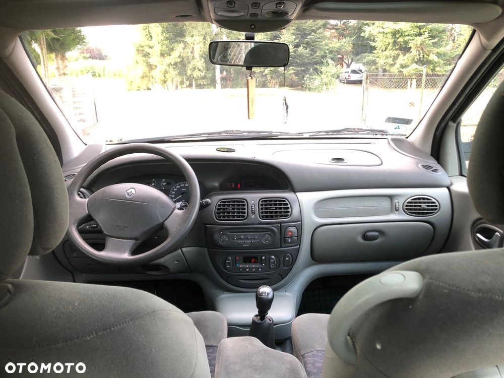 Renault Scenic 1.6 16V Authentique - 7