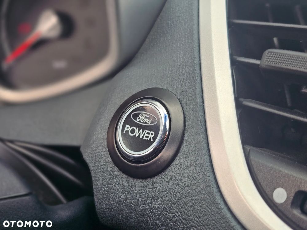 Ford Fiesta - 18