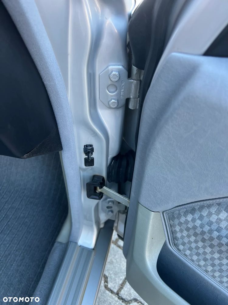 Mercedes-Benz W201 (190) - 39