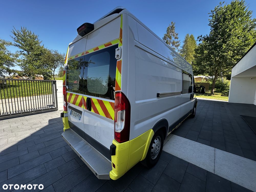 Fiat DUCATO L3H2 2.3 150KM 2015  bez Adblue AMBULANCE 5 miejsc - 3