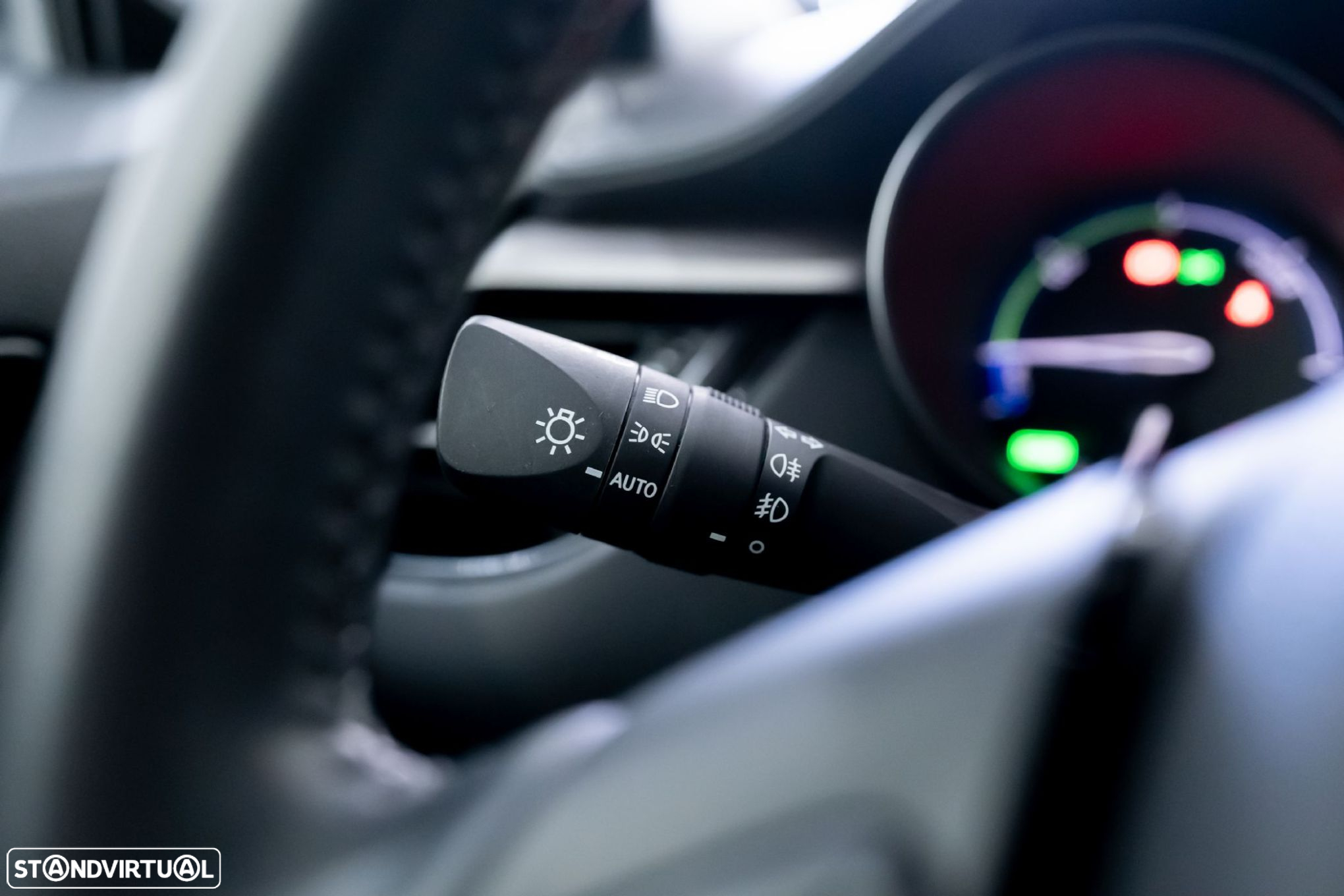 Toyota C-HR 1.8 Hybrid Comfort - 29