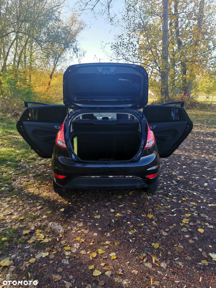 Ford Fiesta 2014 photo 4