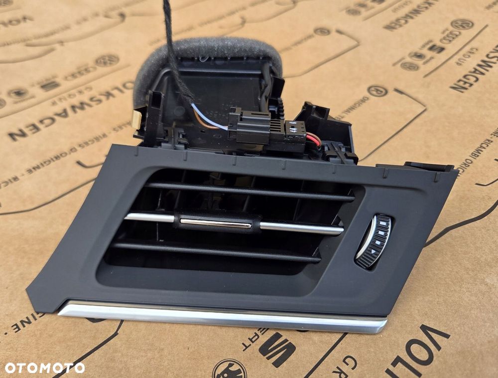 AUDI OE A6 S6 RS6 A7 S7 RS7 C8 KRATKA NAWIEWY LEWA 4K1820901D - 1