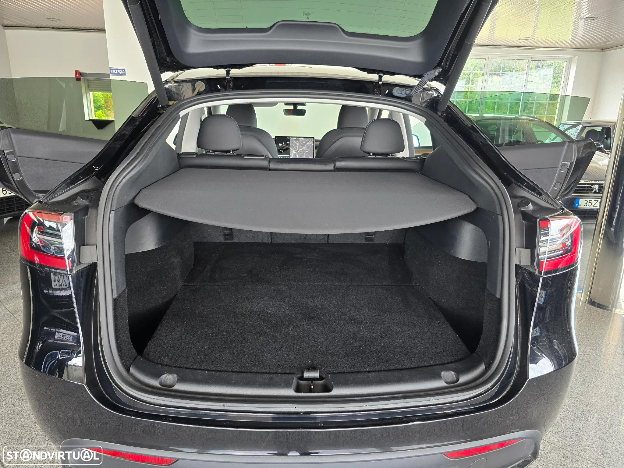 Tesla Model Y Tração Traseira - 18
