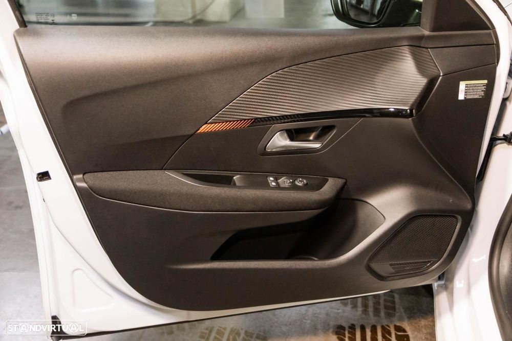 Peugeot e-208 50 kWh Active - 46