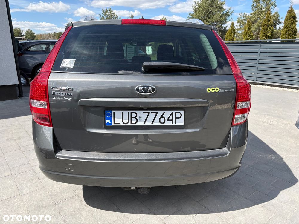 Kia Ceed 1.6 CRDi 90 Vision - 18