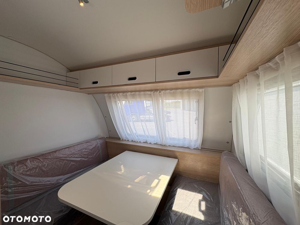Adria Aviva 360 DK - 10
