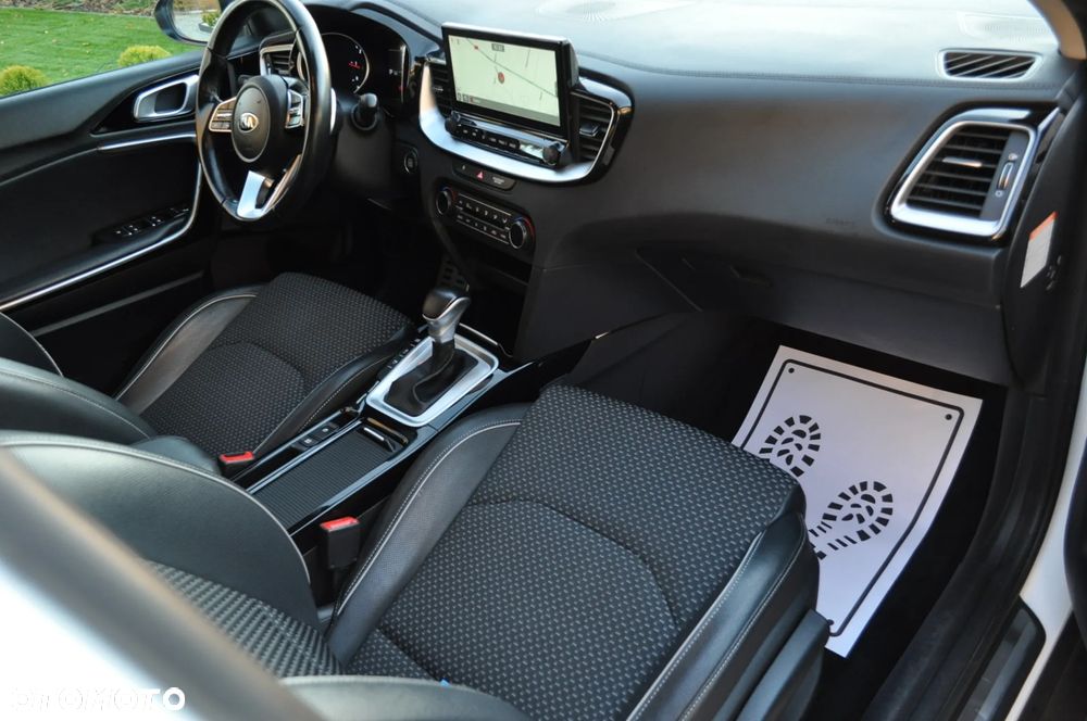 Kia XCeed 1.6 CRDi DCT7 PLATINUM EDITION - 38