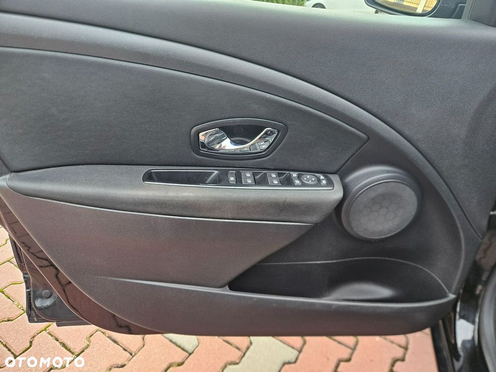 Renault Megane 1.6 16V 110 LIMITED - 22