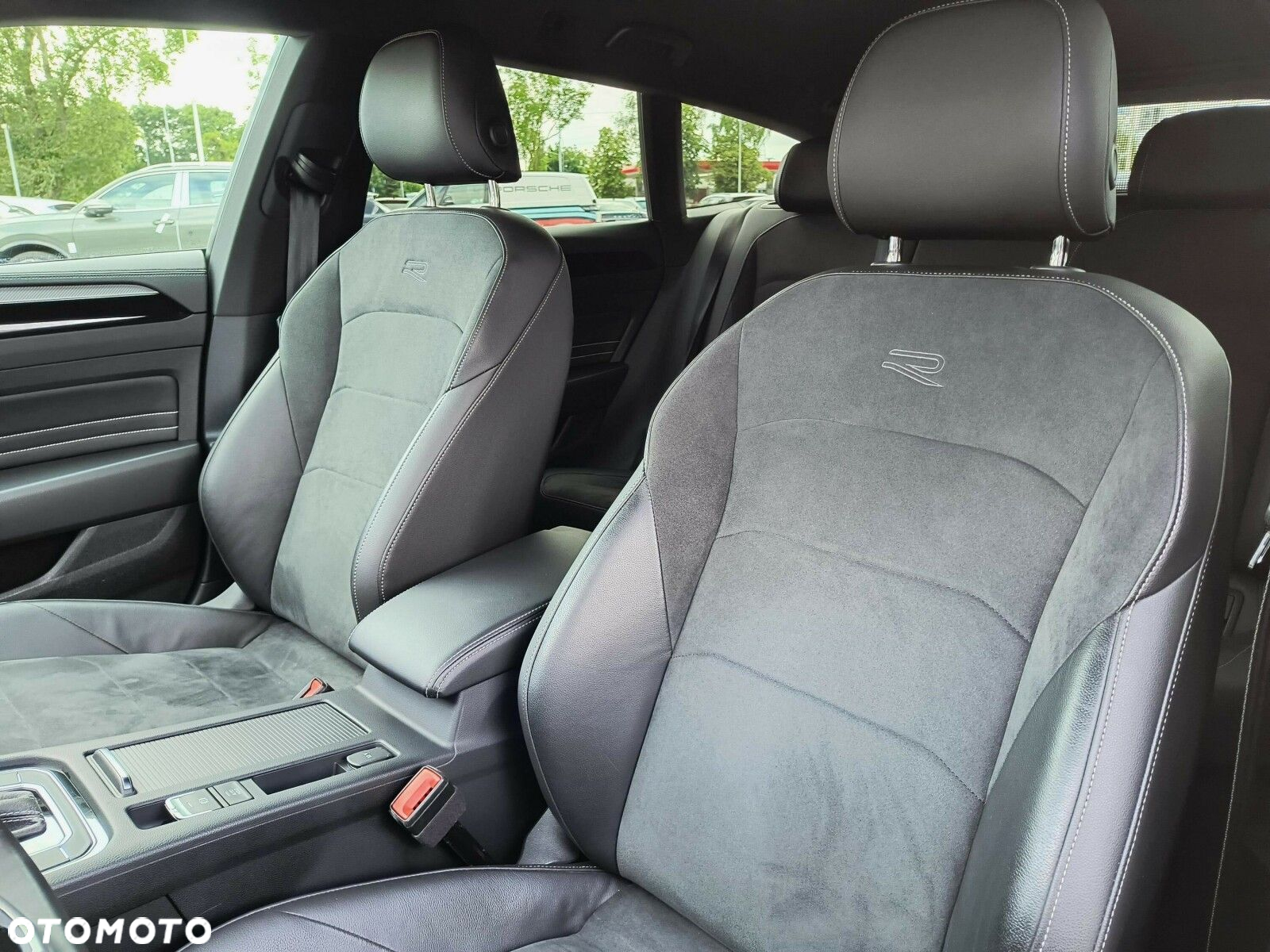 Volkswagen Arteon 2.0 TSI R-Line DSG - 10