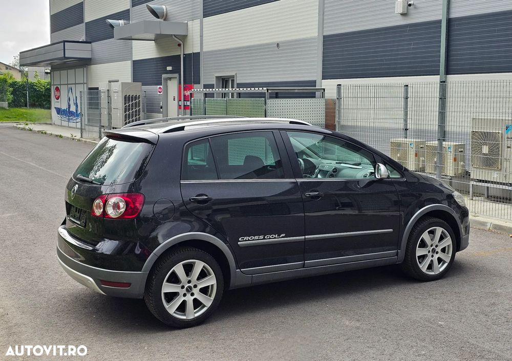 Volkswagen Golf - 18