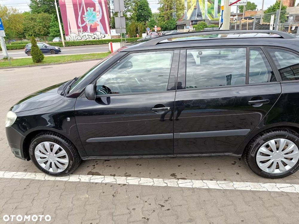 Skoda Fabia - 4
