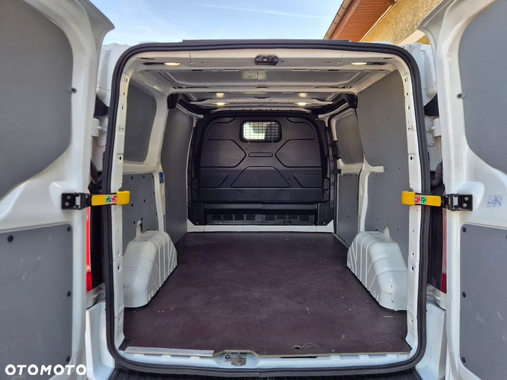 Ford Transit Custom L1H1 FV23% Ogrzewanie postojowe Bezwypadkowy - 18